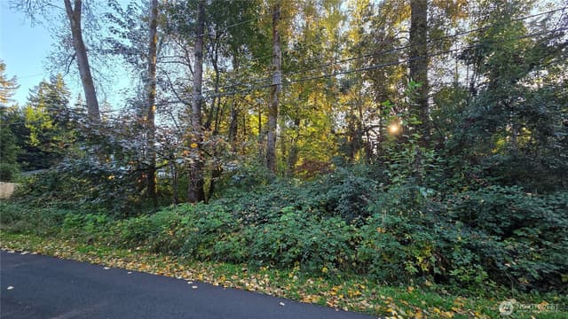 Property photo for 15323 207th Place SE, Renton photo 2
