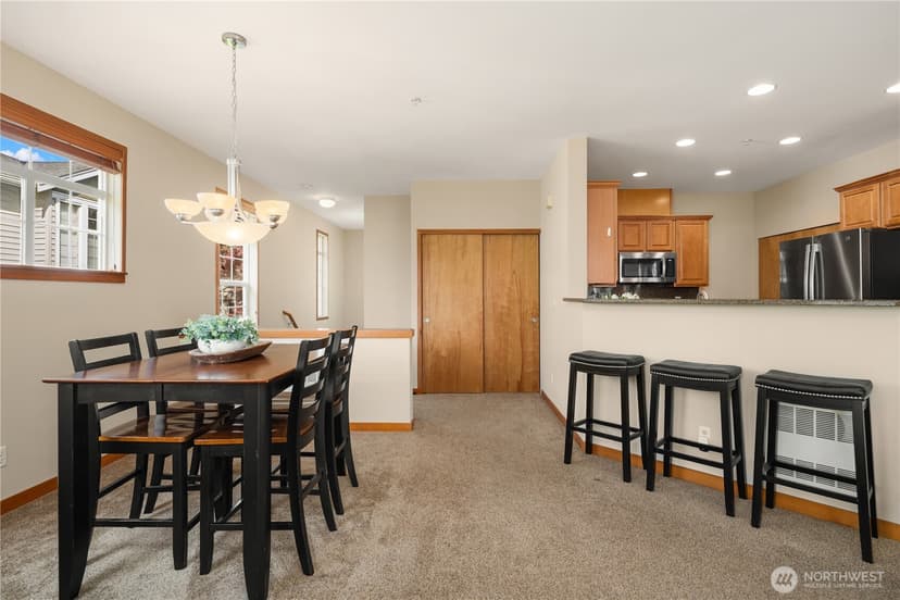 Property photo for 1855 Trossachs Boulevard SE #2803, Sammamish photo 8