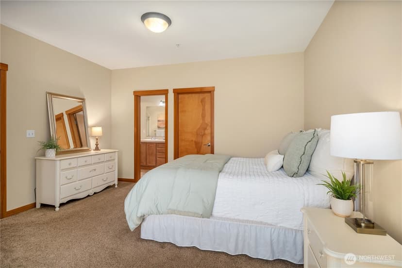 Property photo for 1855 Trossachs Boulevard SE #2803, Sammamish photo 18