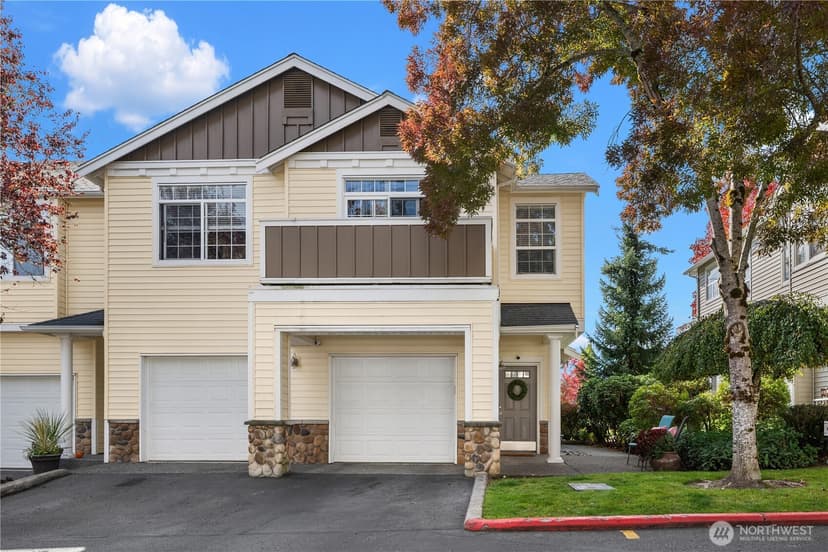 Property photo for 1855 Trossachs Boulevard SE #2803, Sammamish photo 2