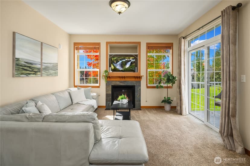 Property photo for 1855 Trossachs Boulevard SE #2803, Sammamish photo 6