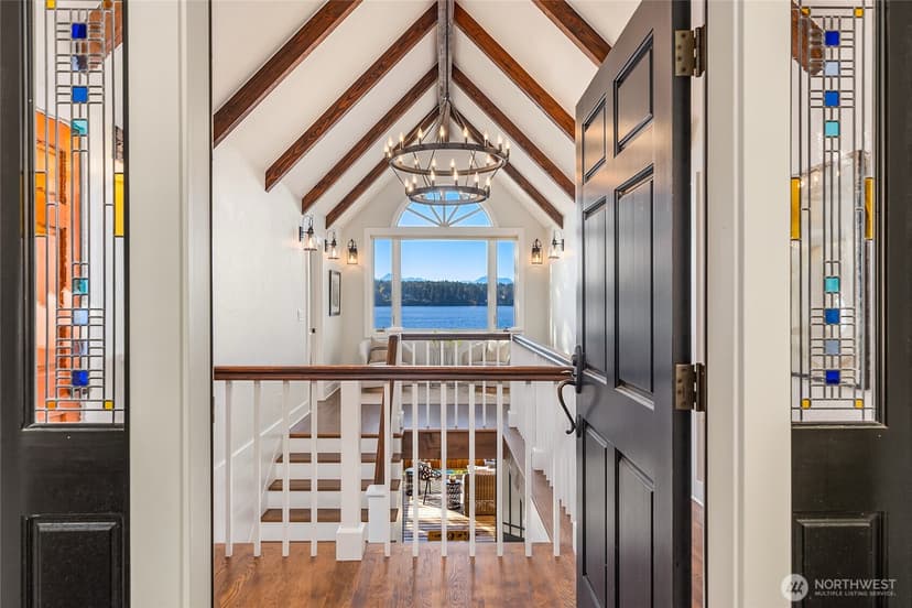 Property photo for 8405 Hansen Road NE, Bainbridge Island photo 4
