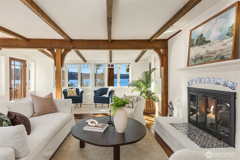 Property photo for 8405 Hansen Road NE, Bainbridge Island photo 11