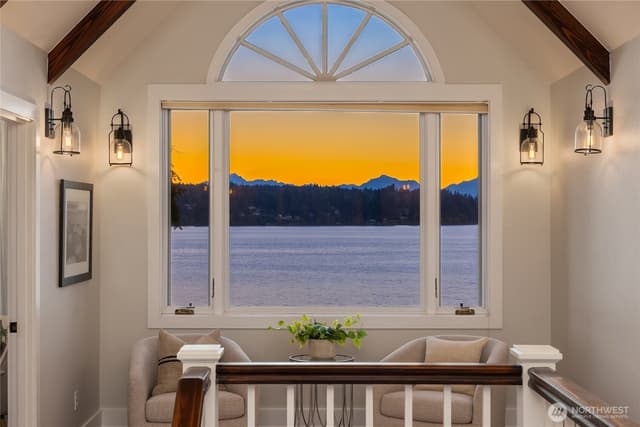 Property photo for 8405 Hansen Road NE, Bainbridge Island photo 5