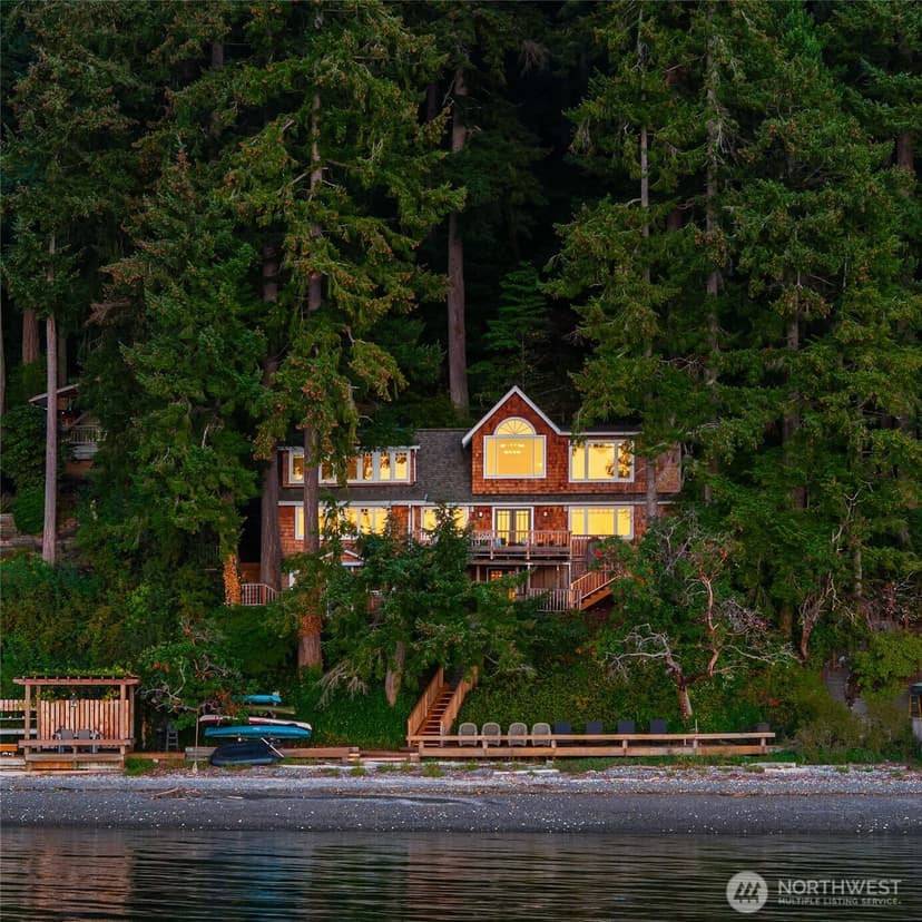 Property photo for 8405 Hansen Road NE, Bainbridge Island photo 2