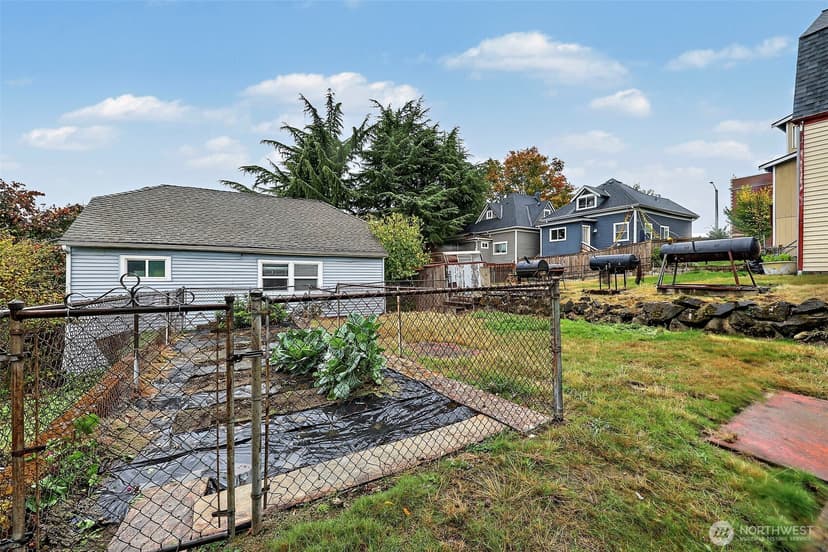 Property photo for 2208 E Terrace Street, Seattle photo 22