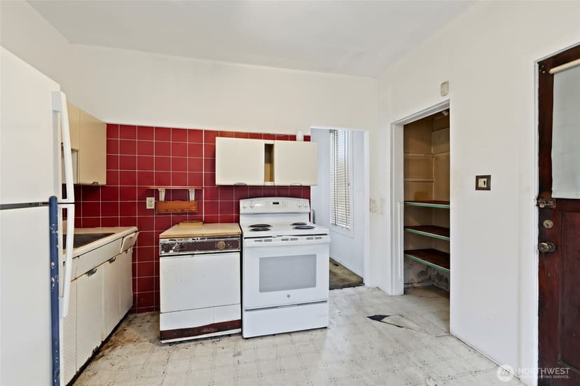 Property photo for 2208 E Terrace Street, Seattle photo 11