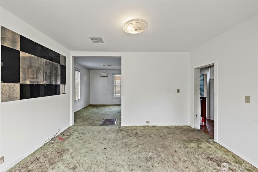 Property photo for 2208 E Terrace Street, Seattle photo 9