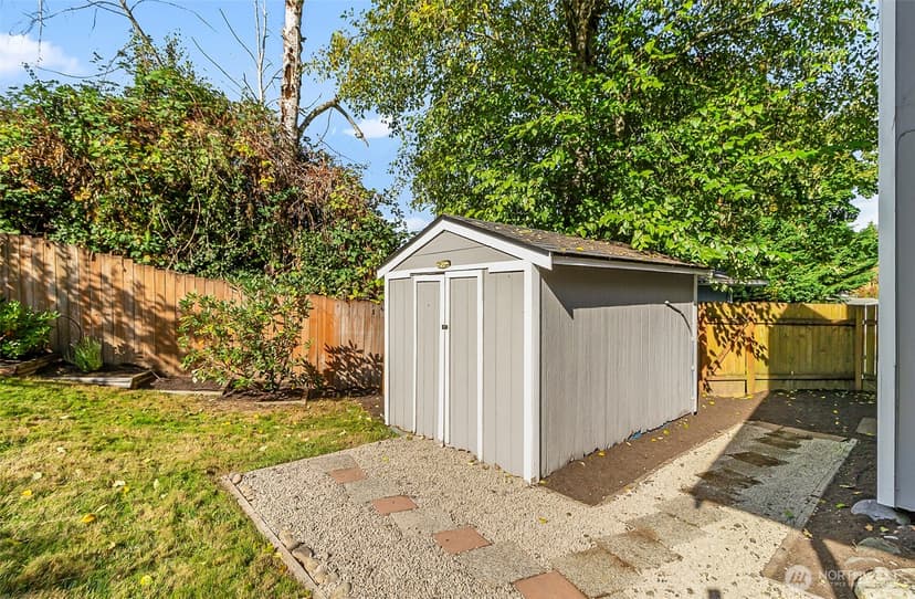 Property photo for 15723 NE 109th Street, Redmond photo 37