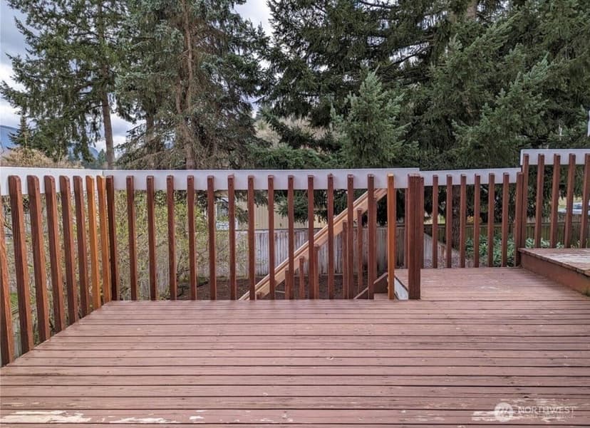 Property photo for 751 NW Juniper St #751, Issaquah photo 18