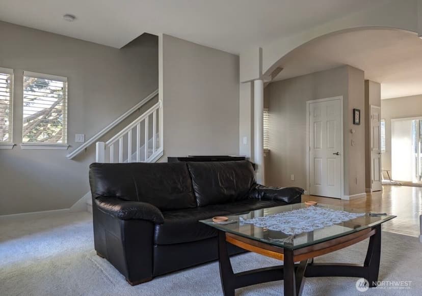 Property photo for 751 NW Juniper St #751, Issaquah photo 8