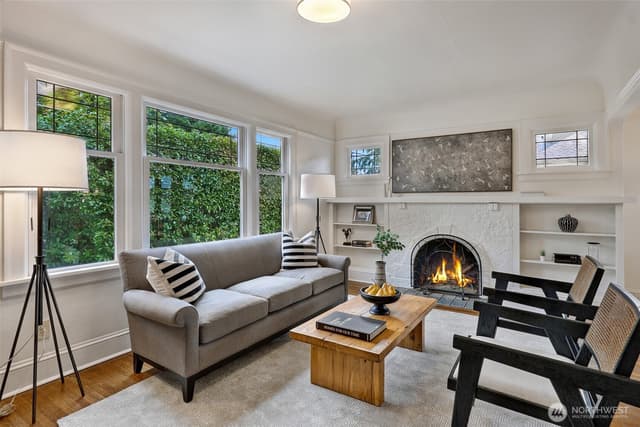 Property photo for 2305 NW 85th Street, Seattle photo 3