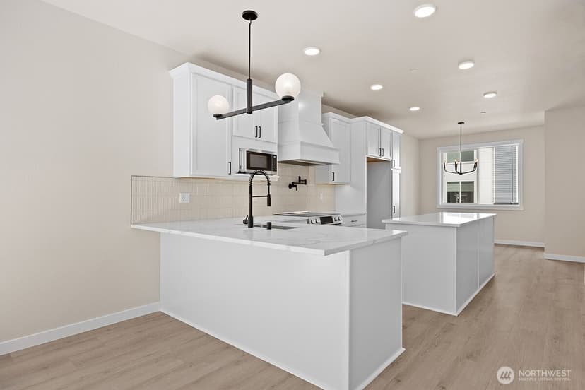 Property photo for 16823 Alder Way #M3, Lynnwood photo 10