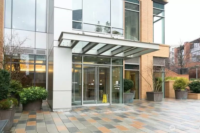 Property photo for 10610 NE 9th Street Pl #1202, Bellevue photo 28