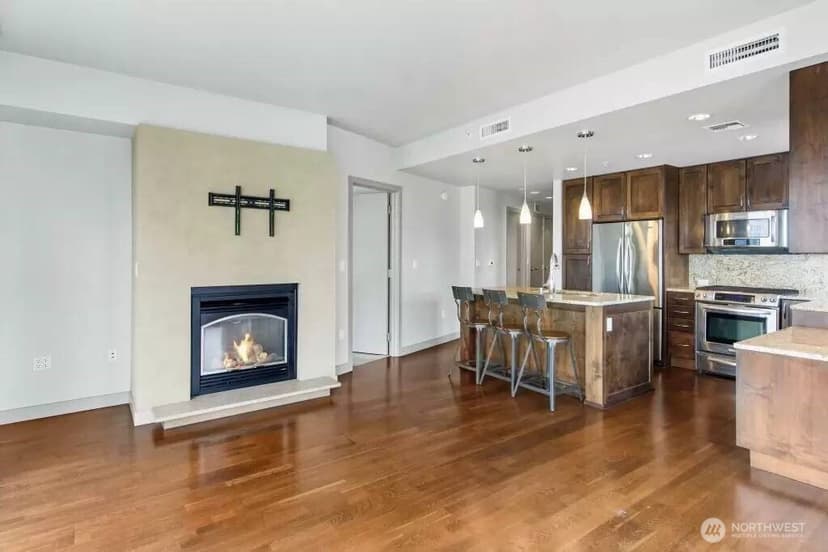 Property photo for 10610 NE 9th Street Pl #1202, Bellevue photo 10