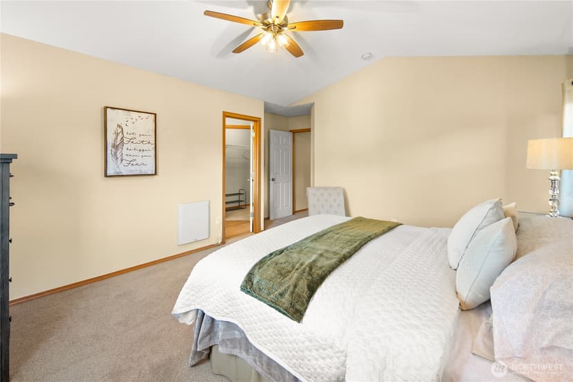 Property photo for 4824 118th Place SE, Everett photo 25
