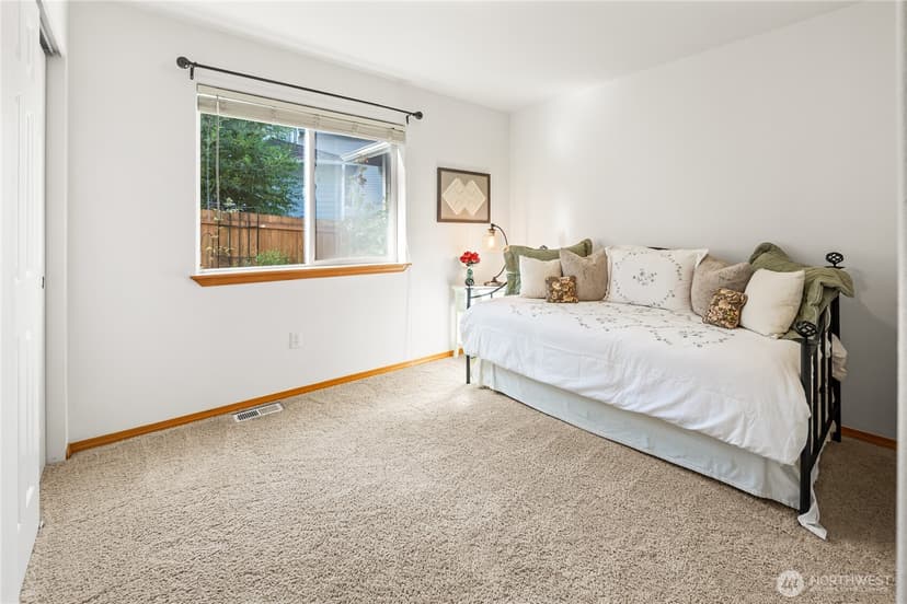 Property photo for 4824 118th Place SE, Everett photo 19