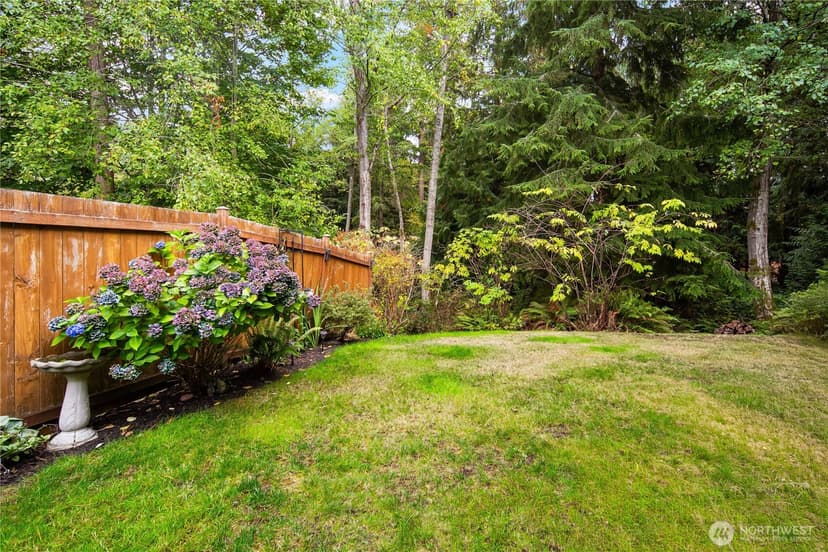 Property photo for 4824 118th Place SE, Everett photo 6