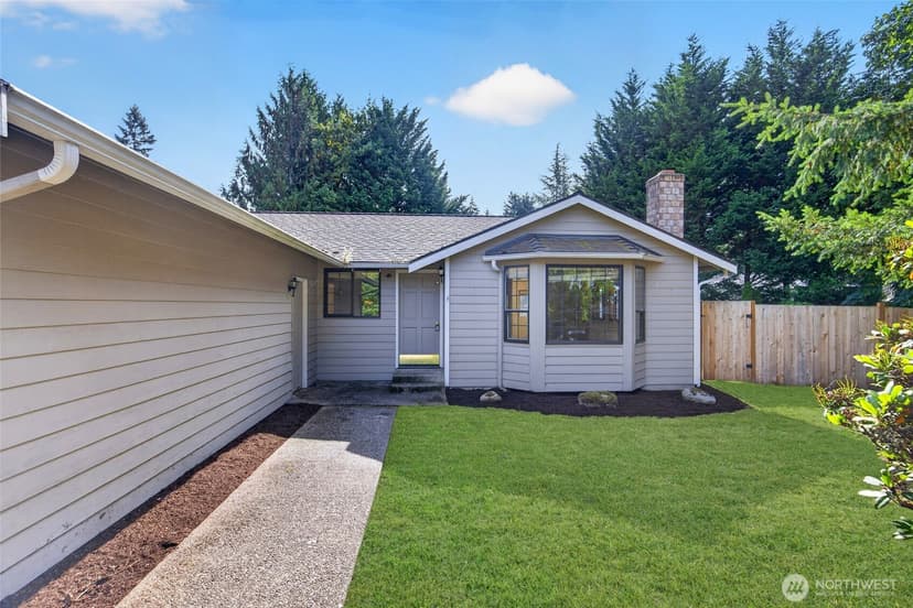 Property photo for 15210 3rd Place NE, Duvall photo 4