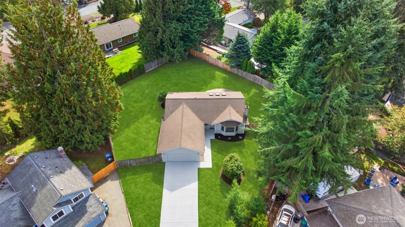 Property photo for 15210 3rd Place NE, Duvall photo 2