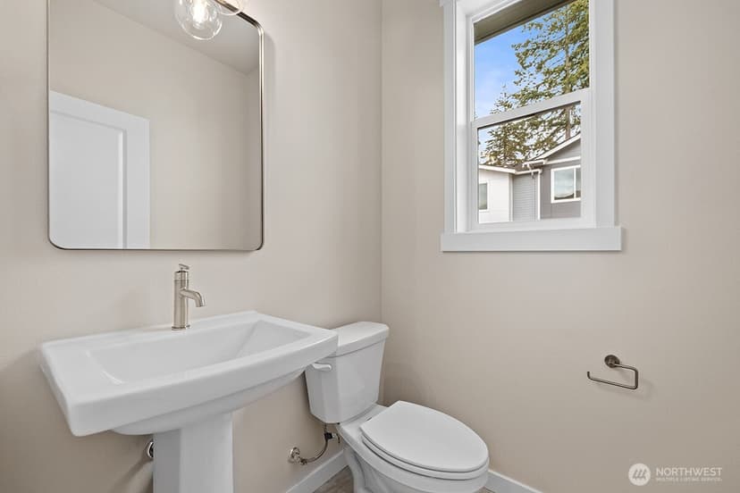 Property photo for 16823 Alder Way #M6, Lynnwood photo 23