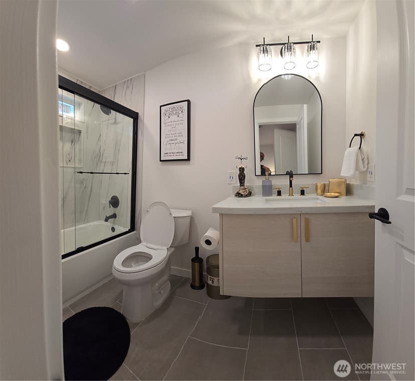 Property photo for 12826 14th Avenue SW, Burien photo 21