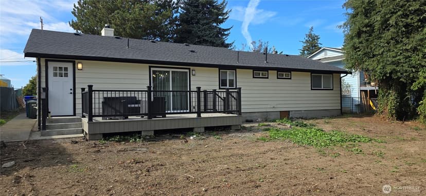 Property photo for 12826 14th Avenue SW, Burien photo 32