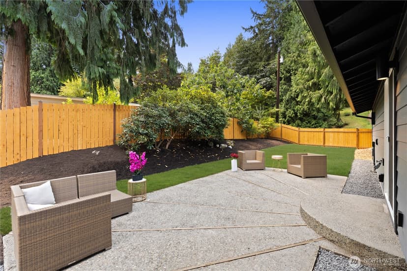 Property photo for 20921 W Richmond Road, Bothell photo 34