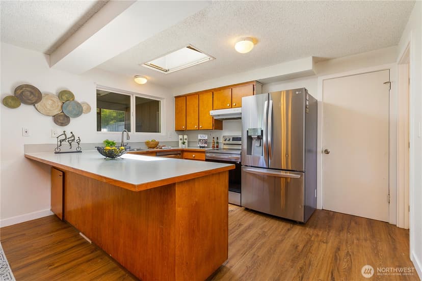 Property photo for 17114 130th Avenue SE, Renton photo 15