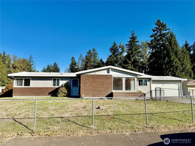 Property photo for 17114 130th Avenue SE, Renton photo 2