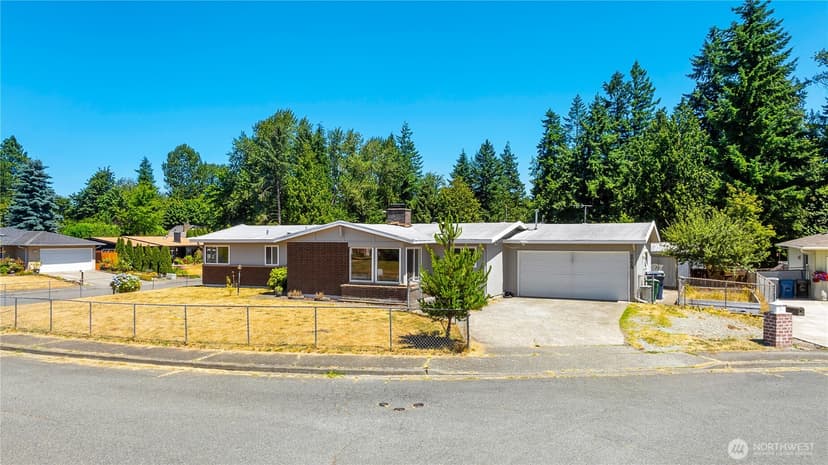 Property photo for 17114 130th Avenue SE, Renton photo 37