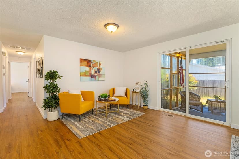 Property photo for 17114 130th Avenue SE, Renton photo 11