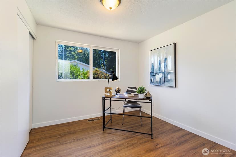 Property photo for 17114 130th Avenue SE, Renton photo 27
