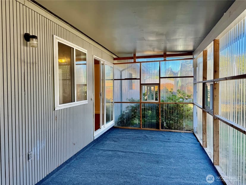 Property photo for 17114 130th Avenue SE, Renton photo 32