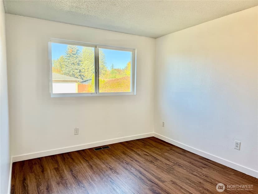 Property photo for 17114 130th Avenue SE, Renton photo 26
