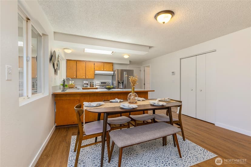 Property photo for 17114 130th Avenue SE, Renton photo 16