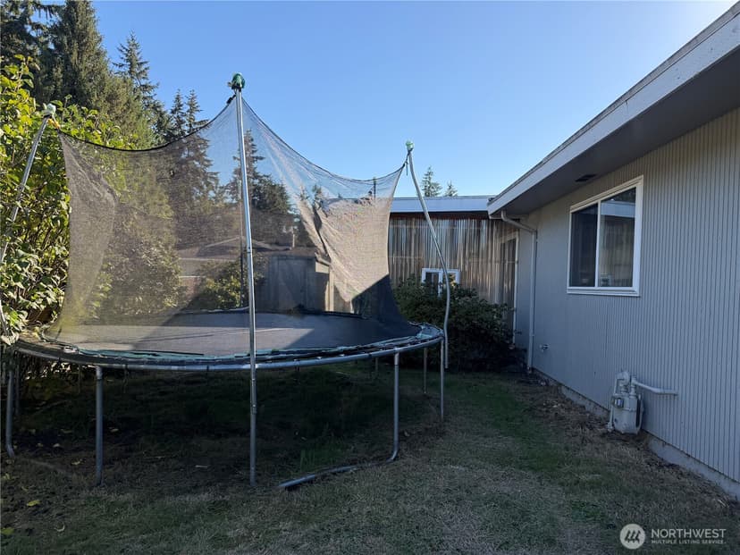 Property photo for 17114 130th Avenue SE, Renton photo 33