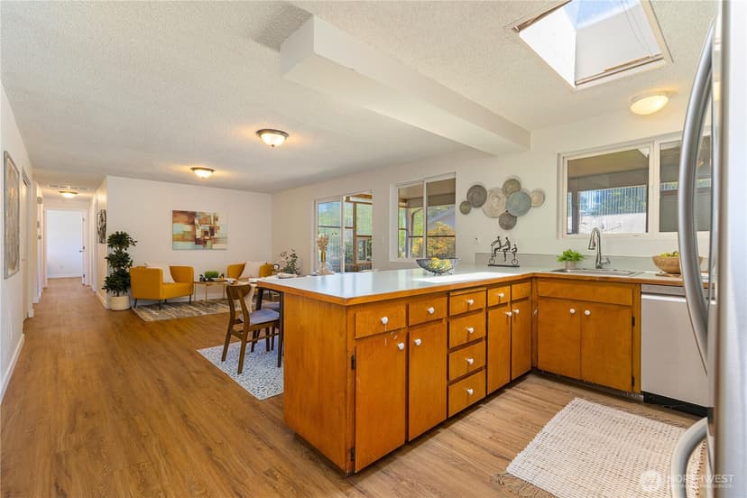 Property photo for 17114 130th Avenue SE, Renton photo 14
