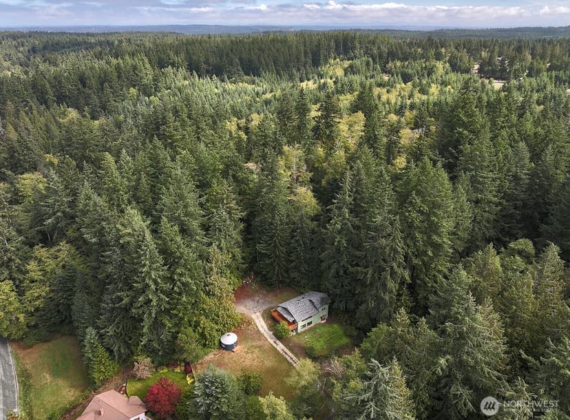 Property photo for 2959 Foxfire Lane, Langley photo 5