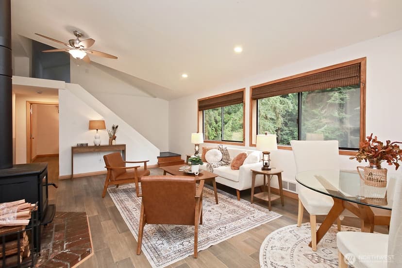 Property photo for 2959 Foxfire Lane, Langley photo 9