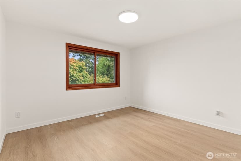 Property photo for 9920 149th Street E, Puyallup photo 21