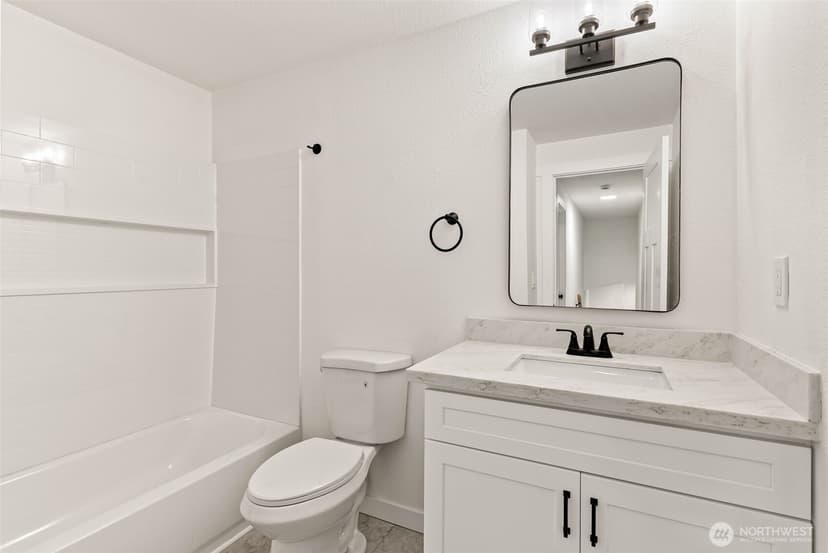 Property photo for 9920 149th Street E, Puyallup photo 23