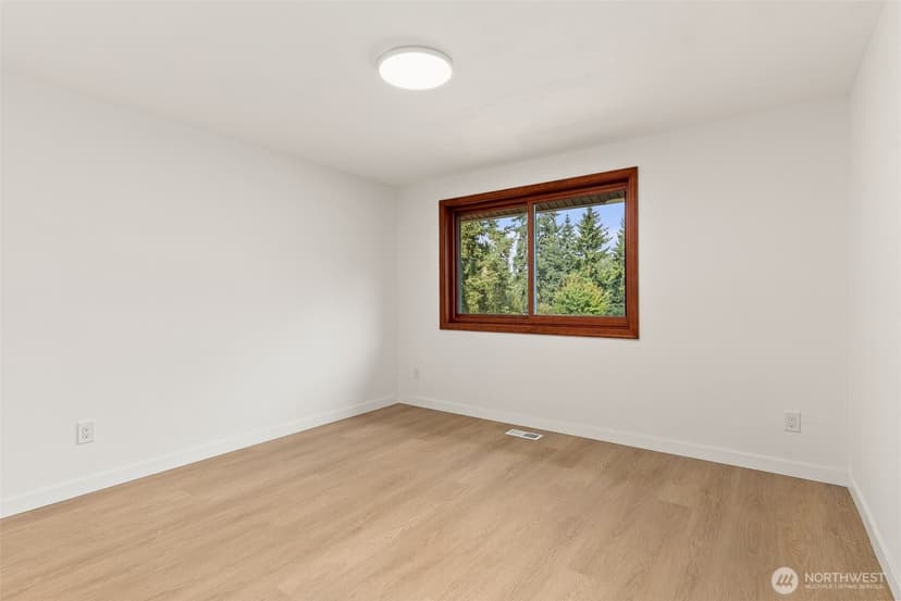 Property photo for 9920 149th Street E, Puyallup photo 22