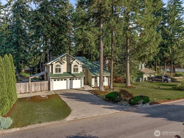 Property photo for 14429 70th Avenue Ct E, Puyallup photo 2