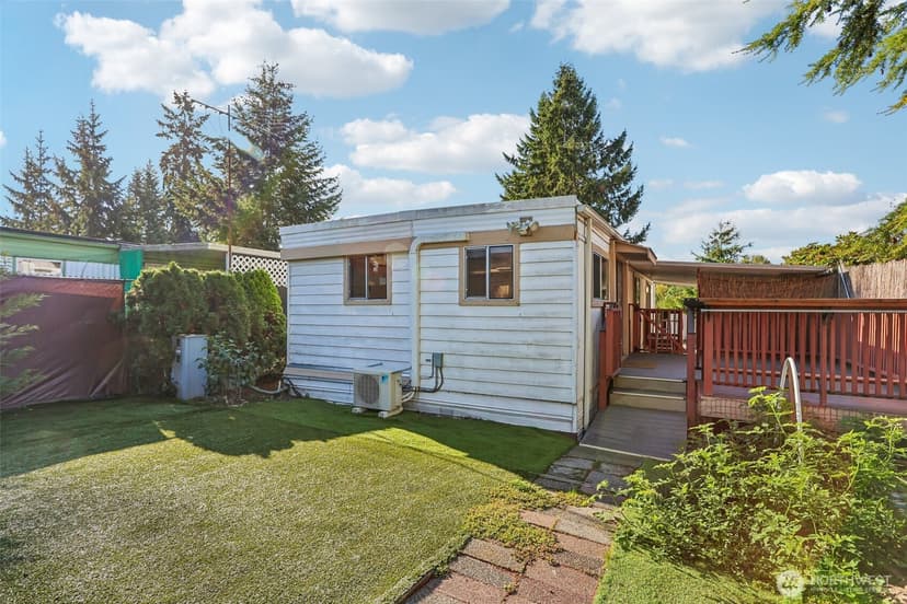 Property photo for 7301 NE 175th Street #305, Kenmore photo 22