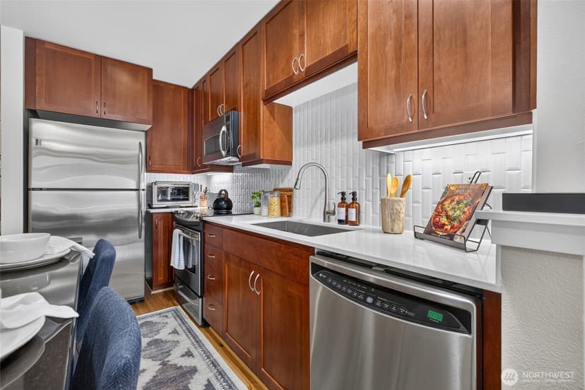Property photo for 16141 Cleveland St. #401, Redmond photo 17