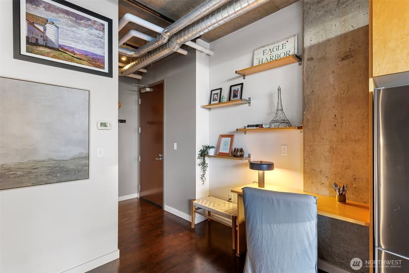 Property photo for 2720 3rd Avenue #605, Seattle photo 6