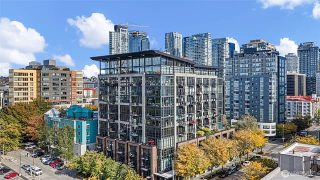Property photo for 2720 3rd Avenue #605, Seattle