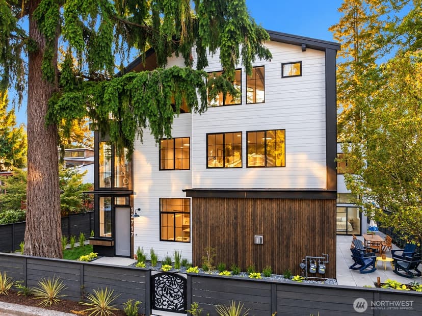 Property photo for 12717 4th Ave NW, Seattle