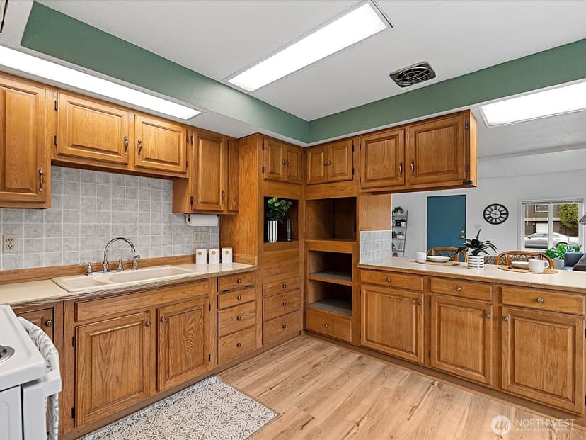 Property photo for 2301 Fulton Street, Everett photo 10